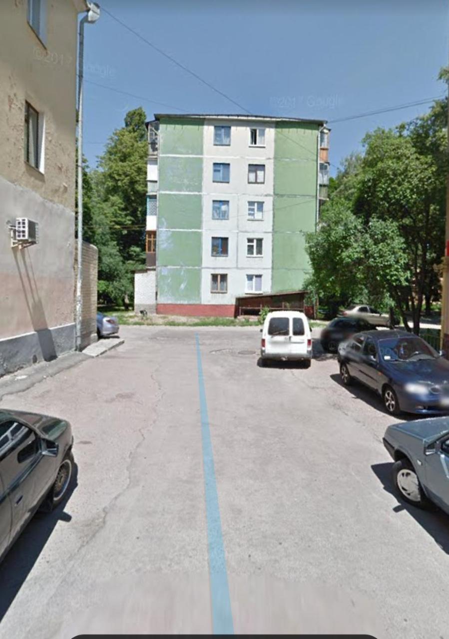 Apartment Near City Center On Peremohy Avenue 46 Černihiv Exteriér fotografie